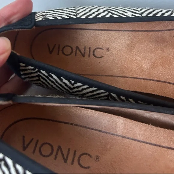Vionic Spark Minna ballet flats black white zebra-patterned calf hair 8.5 Narrow - Picture 6 of 7